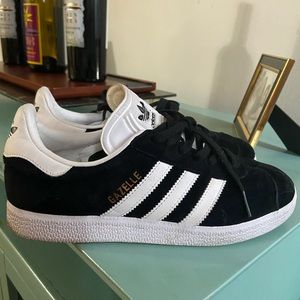Adidas Gazelle Shoe